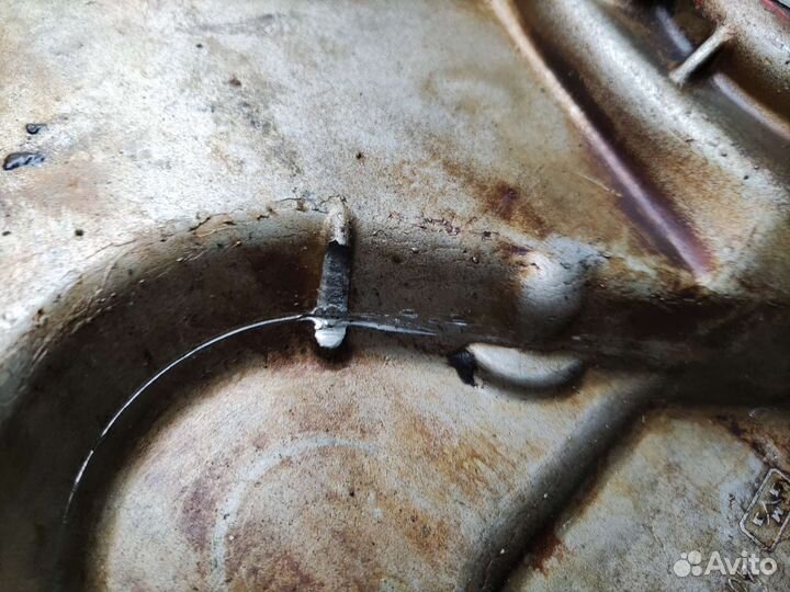 Передняя крышка блока змз 406