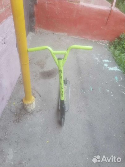 Трюковой самокат