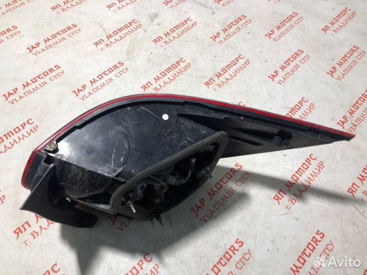 Фонарь задний правый Volkswagen Golf 6 универсал