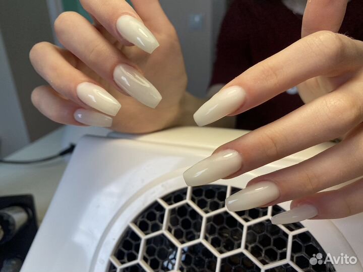 Маникюр с покрытием гель-лаком