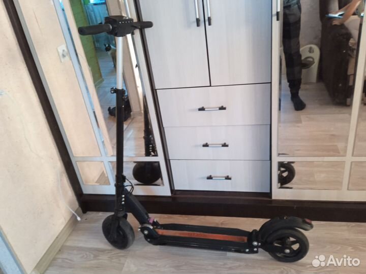 Электро самокат 350 ватт