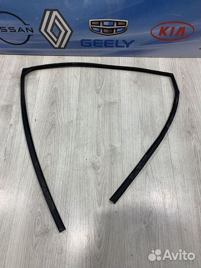 Уплотнитель зад проема стекла двери Geely emgrand