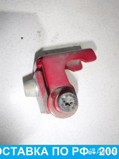 Петля двери задней Peugeot 206