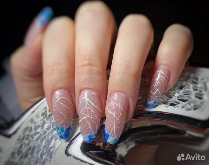 Мастер маникюра и педикюра