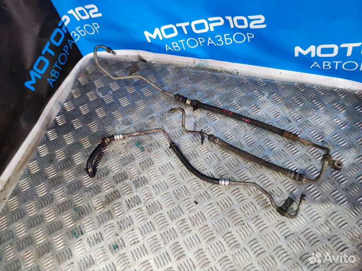 Трубка гура Cadillac CTS 2