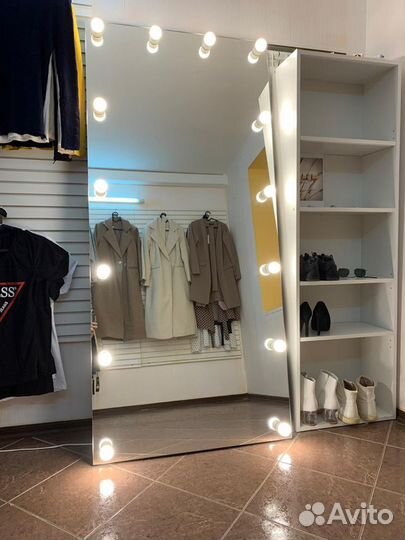 Безрамное гримерное зеркало