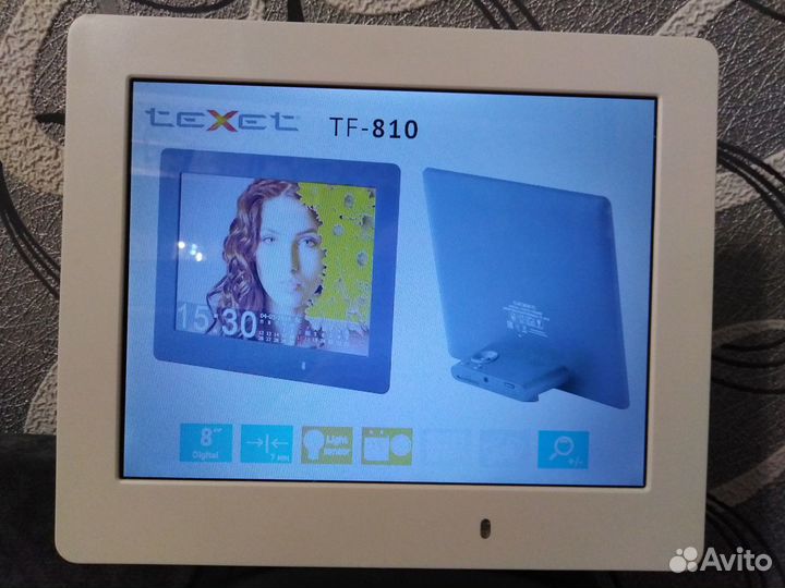 Цифровая фоторамка 8