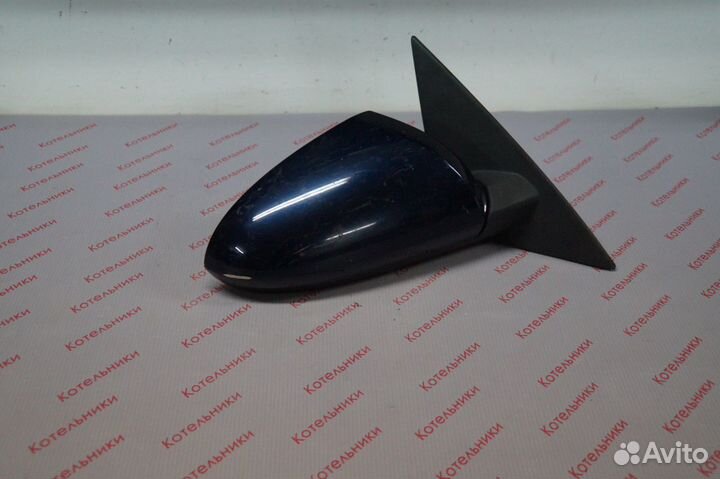 Nissan 96301-AU480 Зеркало правое