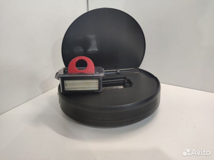 Робот-пылесос RED RV-R56S