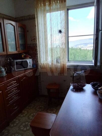 4-к. квартира, 89 м², 10/10 эт.