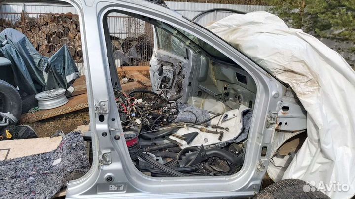 Порог со стойкой рено sandero stepway 2