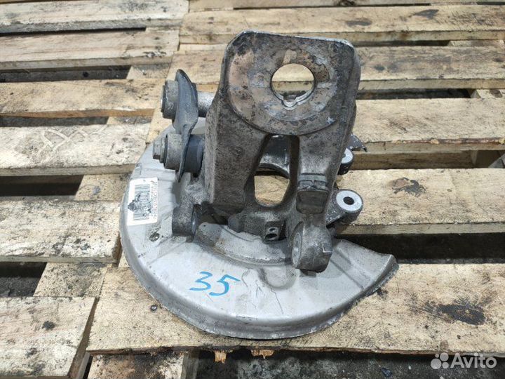 Кулак поворотный задний левый Bmw 5 E61 N52B25