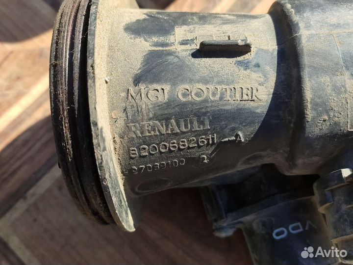 Дроссельная заслонка Рено Dacia Логан Сандеро