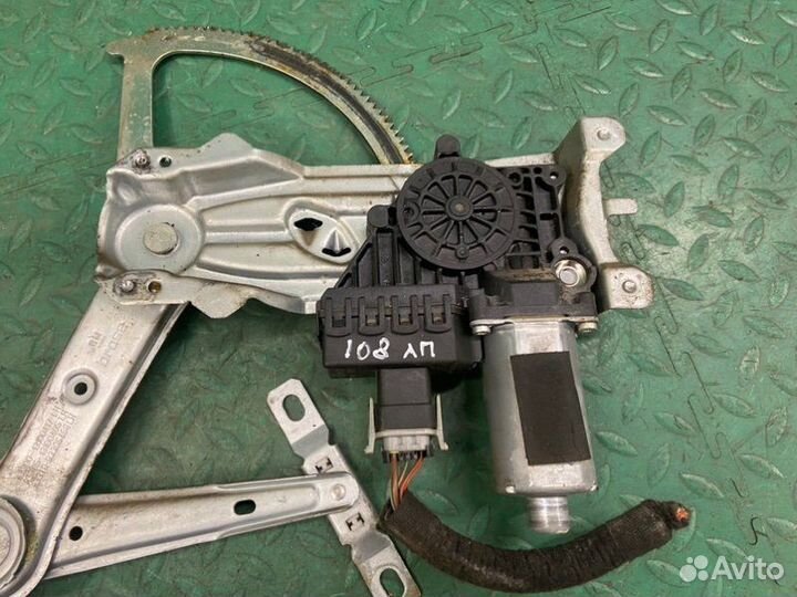 Стеклоподъемник передний левый Opel Astra H Z16XEP