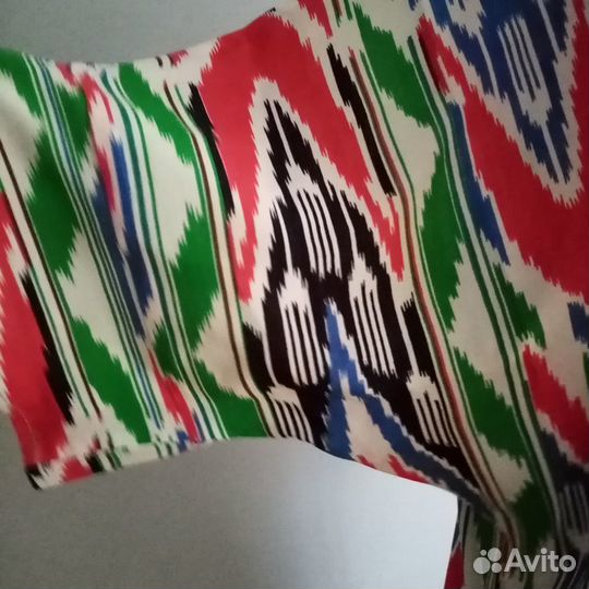 Узбекский шелковый халат из иката. Бохо кафтан