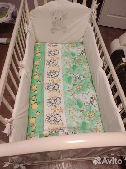 Детская кроватка