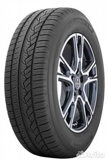 Nitto NT421Q 215/50 R18 92V