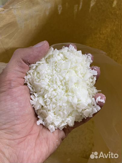 Натуральный соевый воск для контейнерных свечей