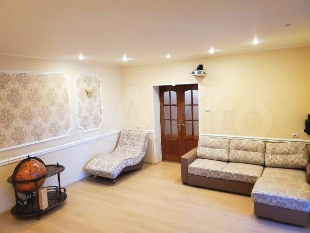 4-к. квартира, 158 м², 6/16 эт.