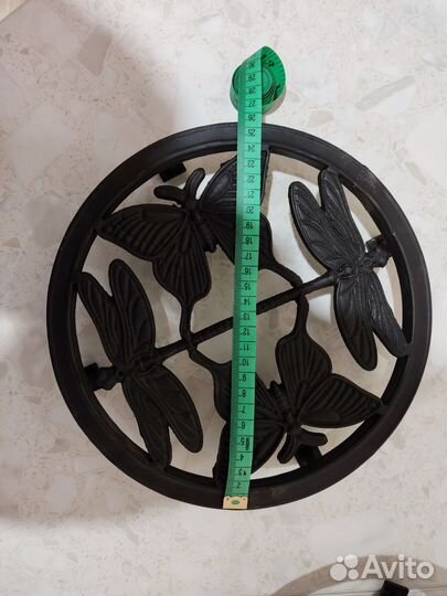 Подставка под горячее. Металл