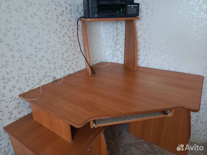 Компьютерный стол бу