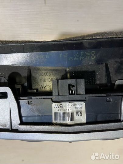 Центральная рамка Opel Astra H