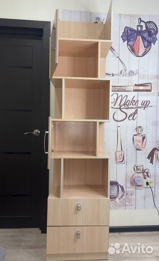 Полки стеллажи деревянные