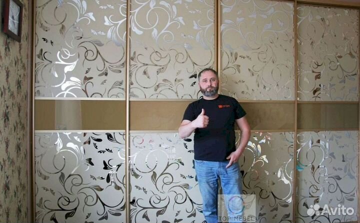 Угловой шкаф