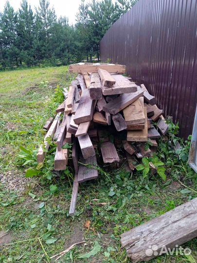 Отдам доски на дрова