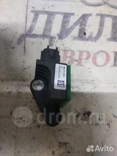 Датчик AIR BAG VW Passat (B6) 2005-2010