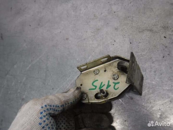 Замок багажника Ваз 2115 2111