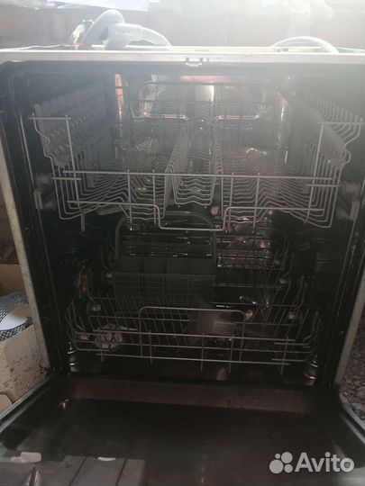 Посудомоечная машина Electrolux 60