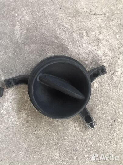 Заглушки туманок Volvo S60