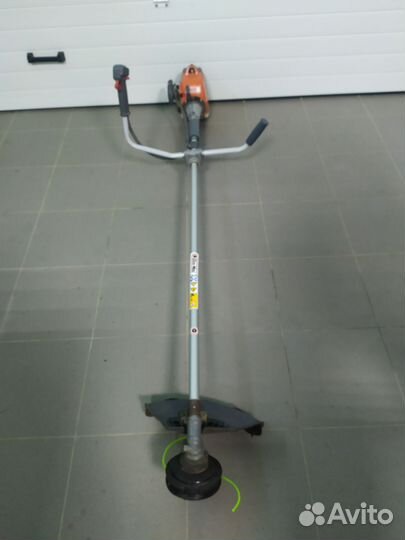 Бензиновый триммер Oleo-Mac Sparta 25