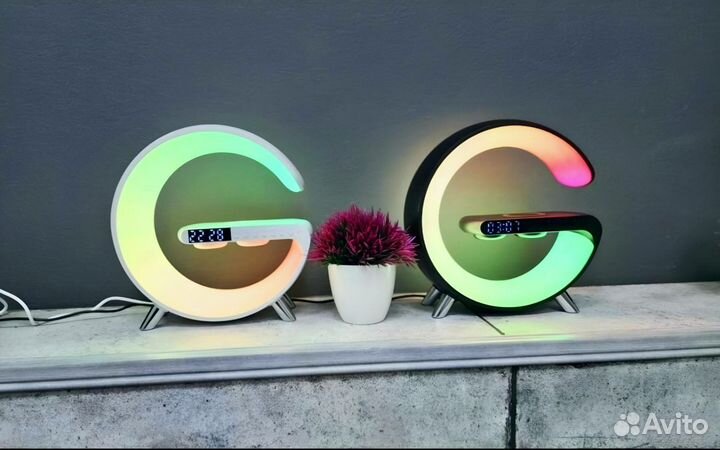 Умный беспроводной светильник колонка