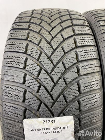 Bridgestone Blizzak LM-005 205/50 R17