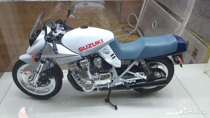 Suzuki Katana gsx 1100 1/6 Tamiya ручная работа