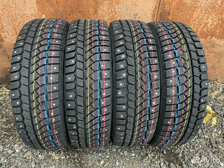 Viatti Brina Nordico V-522 215/55 R17