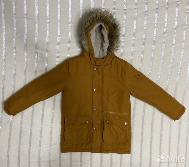 Парка kiabi 138-140