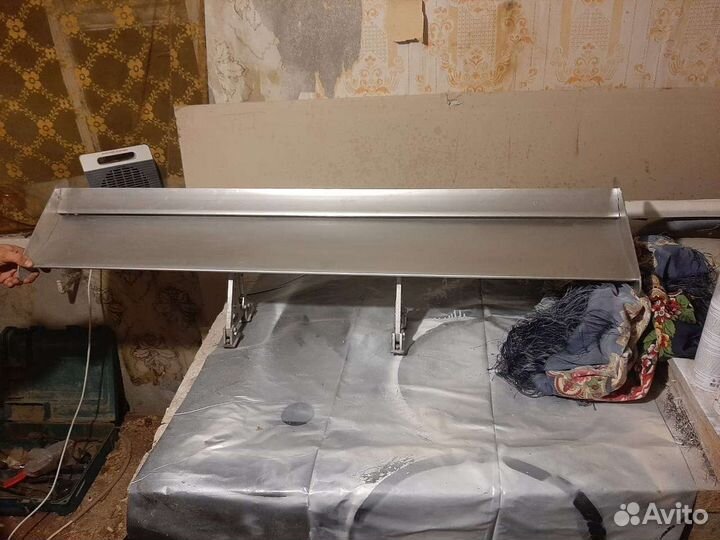 Продам спойлер