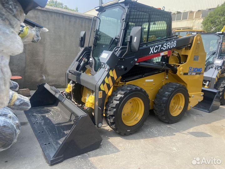 Мини-погрузчик XCMG XC7-SR07, 2024