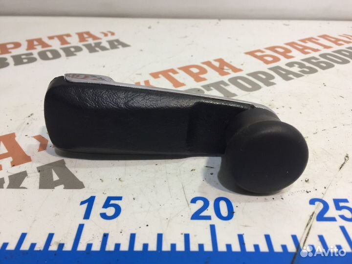 Мерседес Ручка стеклоподъёмника переднего левого