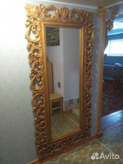 Зерколо резное