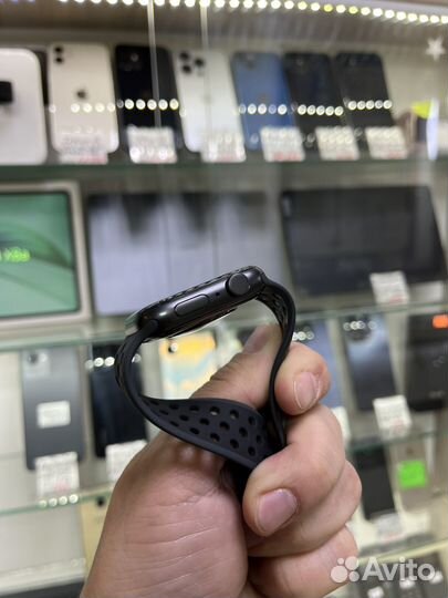Часы apple watch se 44 mm 2022 nike
