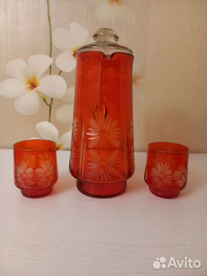 Кувшин+ 2 стакана. Авито доставкой не пересылаю