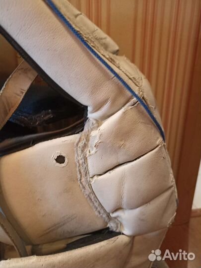 Хоккейные вратарские щитки