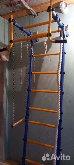 Шведская стенка