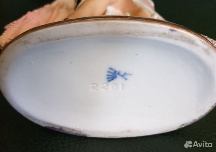 Продам статуэтку балерины