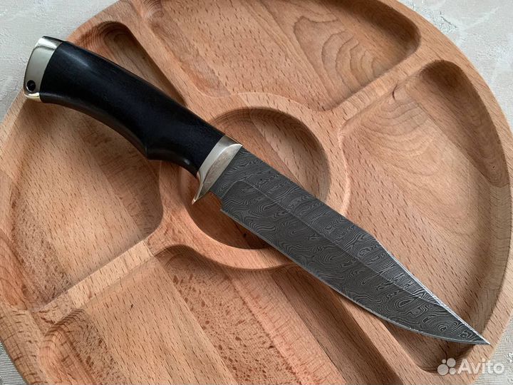Нож в дамасской стали универсальный