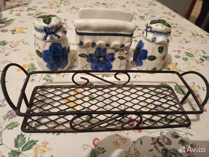 Подставка под специи